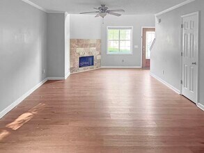 1010 Hillsborough Chase NW in Kennesaw, GA - Building Photo - Building Photo