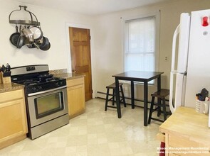 44 Montfern Ave, Unit 1 in Boston, MA - Building Photo - Building Photo
