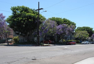 Lincoln Avenue Apartments