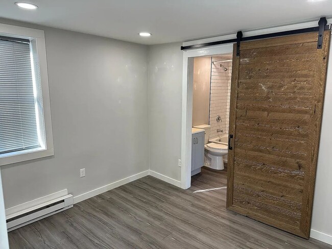 16-20 Elm St in Simsbury, CT - Building Photo - Building Photo