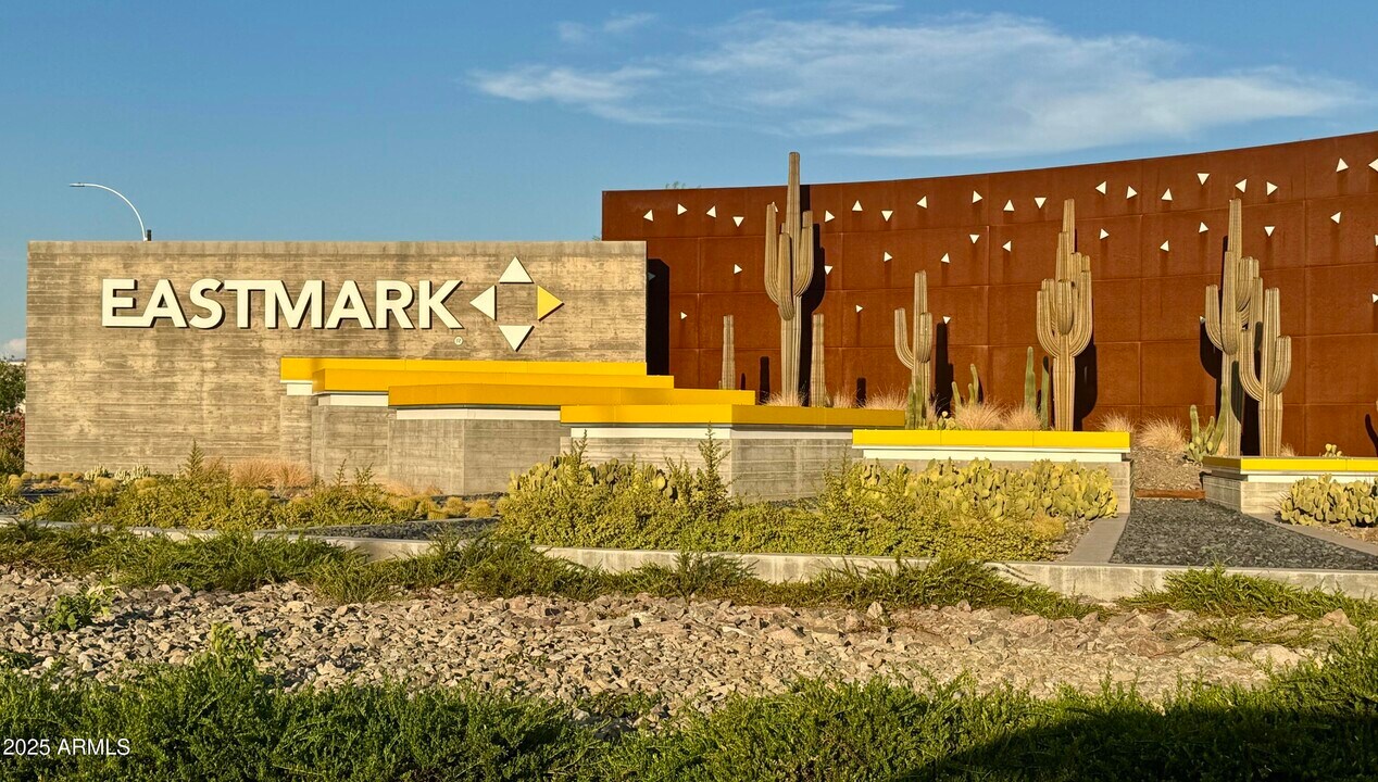 9816 E Supernova Dr in Mesa, AZ - Building Photo