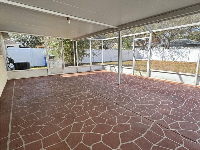 210 Chardonnay Pl in Valrico, FL - Building Photo - Building Photo