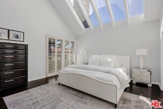 1044 10th St in Santa Monica, CA - Foto de edificio - Building Photo