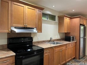 2438 Akepa St in Pearl City, HI - Building Photo - Building Photo