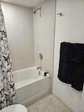 391 Victoria St S in Kitchener, ON - Building Photo - Building Photo