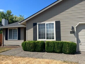 12516 NE 101st St in Vancouver, WA - Building Photo - Building Photo