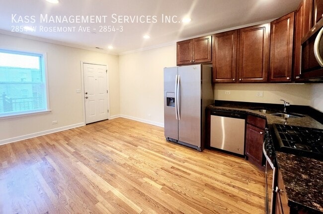 2854 W Rosemont Ave in Chicago, IL - Building Photo - Building Photo