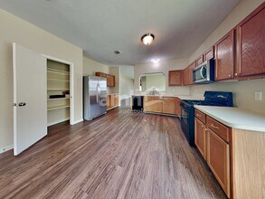 19314 Yaupon Creek Dr in Cypress, TX - Building Photo - Building Photo