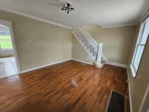 58 16th St in Newport, KY - Foto de edificio - Building Photo