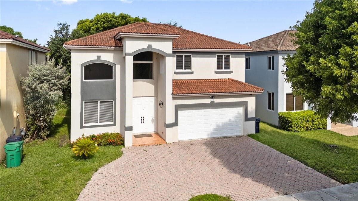 5776 SW 166th Ct in Miami, FL - Building Photo