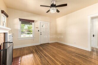 2034 N Mitchell St in Phoenix, AZ - Building Photo - Building Photo