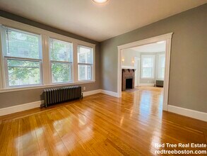 185 Fellsway W in Medford, MA - Building Photo - Building Photo