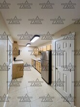 2400 Grumman St-Unit -#B in North Pole, AK - Building Photo - Building Photo