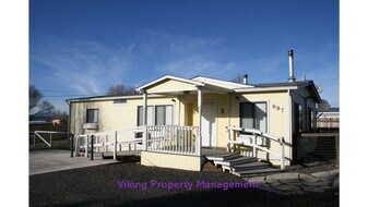 687 Apollo Rd in Prineville, OR - Building Photo