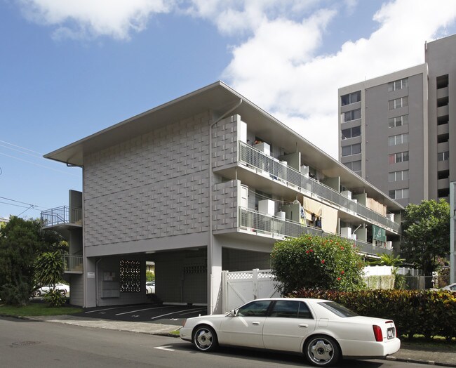 1533 Nehoa St in Honolulu, HI - Foto de edificio - Building Photo