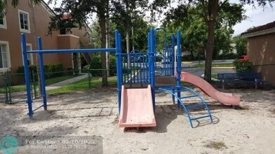 4844 N State Rd 7 in Coconut Creek, FL - Building Photo - Building Photo
