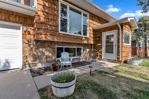6703 Moreland Ave in Cheyenne, WY - Building Photo
