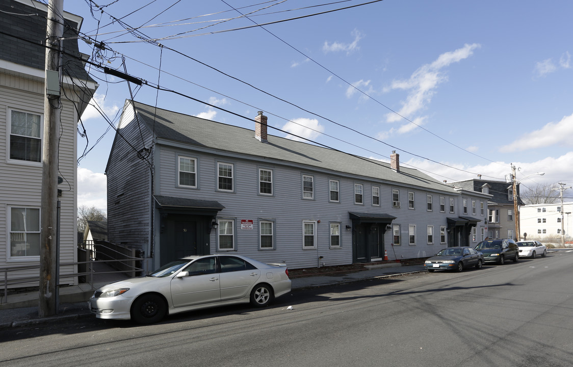 45-53 Willow St in Lowell, MA - Building Photo