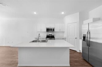 110 Capewood Dr in Terrell, TX - Building Photo - Building Photo