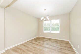 313 Grovedale Trace in Nashville, TN - Foto de edificio - Building Photo