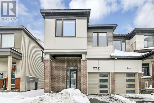 531 Rye Grass Wy