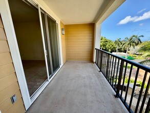 520 Lunalilo Home Rd in Honolulu, HI - Building Photo - Building Photo