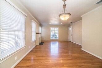 5529 Collinwood Ave in Fort Worth, TX - Building Photo - Building Photo