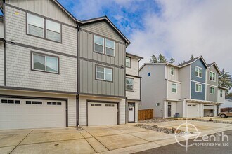 14422 NE 22nd Ave in Vancouver, WA - Building Photo - Building Photo