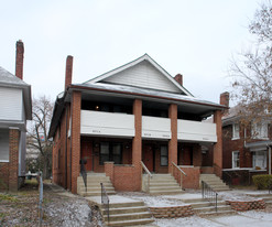 569-571 Carpenter St in Columbus, OH - Building Photo