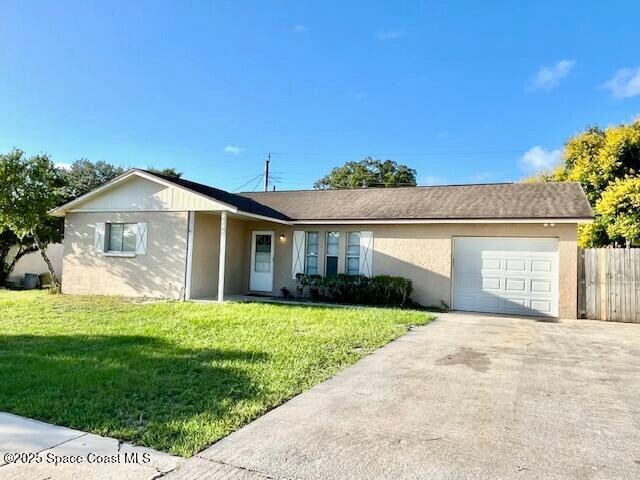 3890 Essex St in Titusville, FL - Building Photo