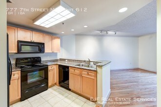 777 7th St NW-Unit -Unit 612 in Washington, DC - Building Photo - Building Photo