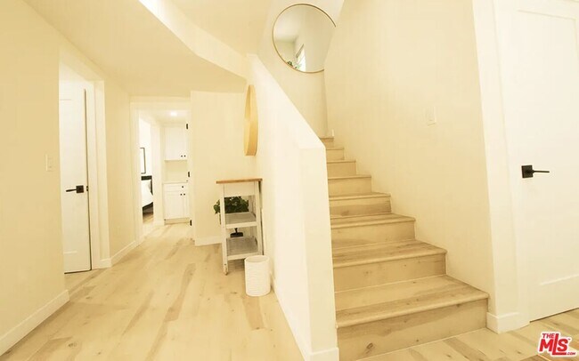 property at 9042 Phyllis Ave
