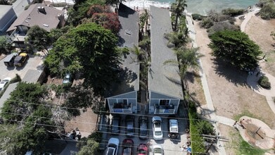 6597 Del Playa Dr in Goleta, CA - Building Photo - Building Photo