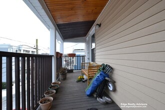 31 Justin Rd, Unit 1 in Boston, MA - Foto de edificio - Building Photo