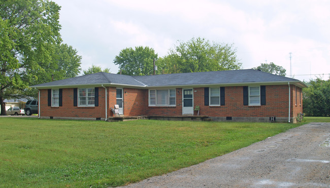 101 Naydonlin Dr in Columbia, TN - Building Photo - Building Photo