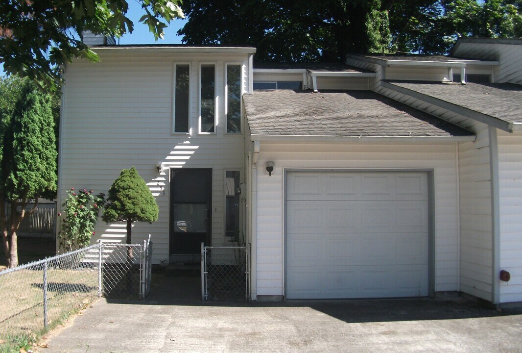 3405 Auburn Wy N in Auburn, WA - Building Photo