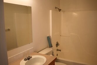 55891 Snow Goose Rd in Bend, OR - Building Photo - Building Photo