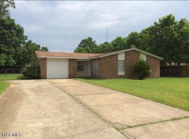 13012 Sweetbriar St in Ocean Springs, MS - Building Photo