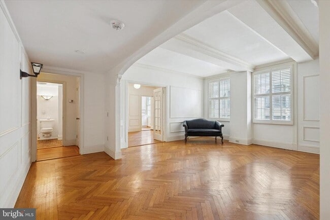 property at 1900 Rittenhouse Square