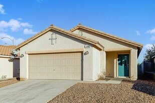 318 Silverado Pines Ave in Las Vegas, NV - Building Photo