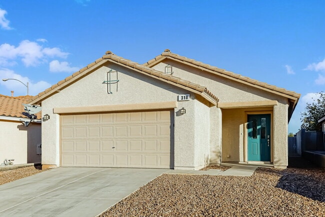 318 Silverado Pines Ave