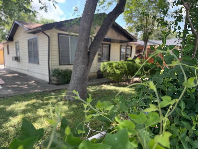 property at 602 S San Ignacio Ave