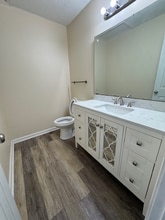 1230 Pleasant Valley Rd in Union City, TN - Building Photo - Building Photo