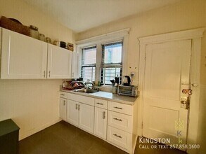 1955 Commonwealth Ave in Boston, MA - Building Photo - Building Photo