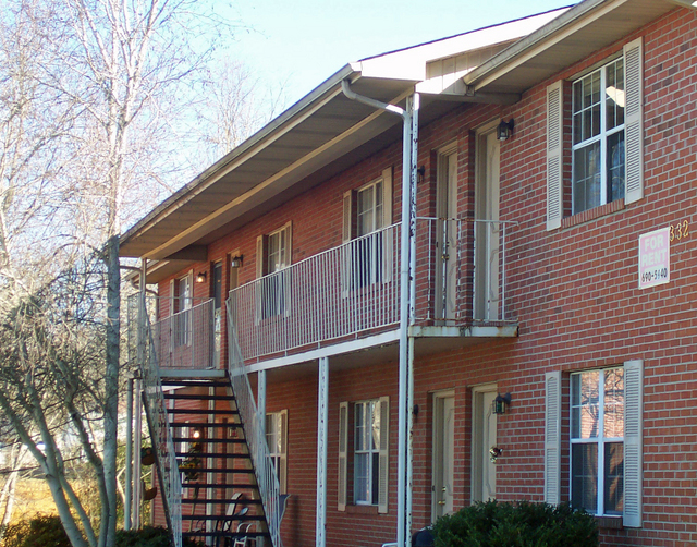 Forestal Apartments in Knoxville, TN - Building Photo