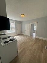 77 Murray St in Brantford, ON - Building Photo