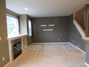 13021 NE 182nd Pl in Bothell, WA - Building Photo - Building Photo