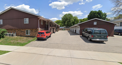 1720 41st St NW in Rochester, MN - Building Photo - Building Photo