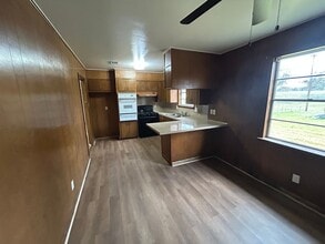 1304 Nannette St in North Little Rock, AR - Building Photo - Building Photo