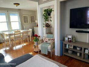 1236 Maplewood Rd in Belmar, NJ - Building Photo - Building Photo